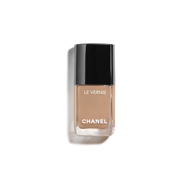 Chanel Beauty Introduces 17 Statement Shades To Their Le Vernis Range ...