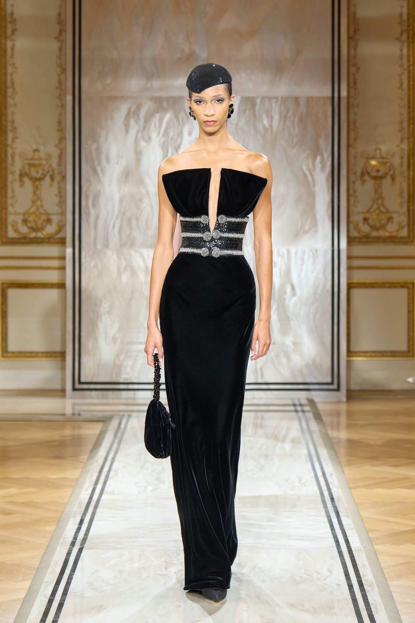 Giorgio Armani Privé Fall/Winter 2025 haute couture