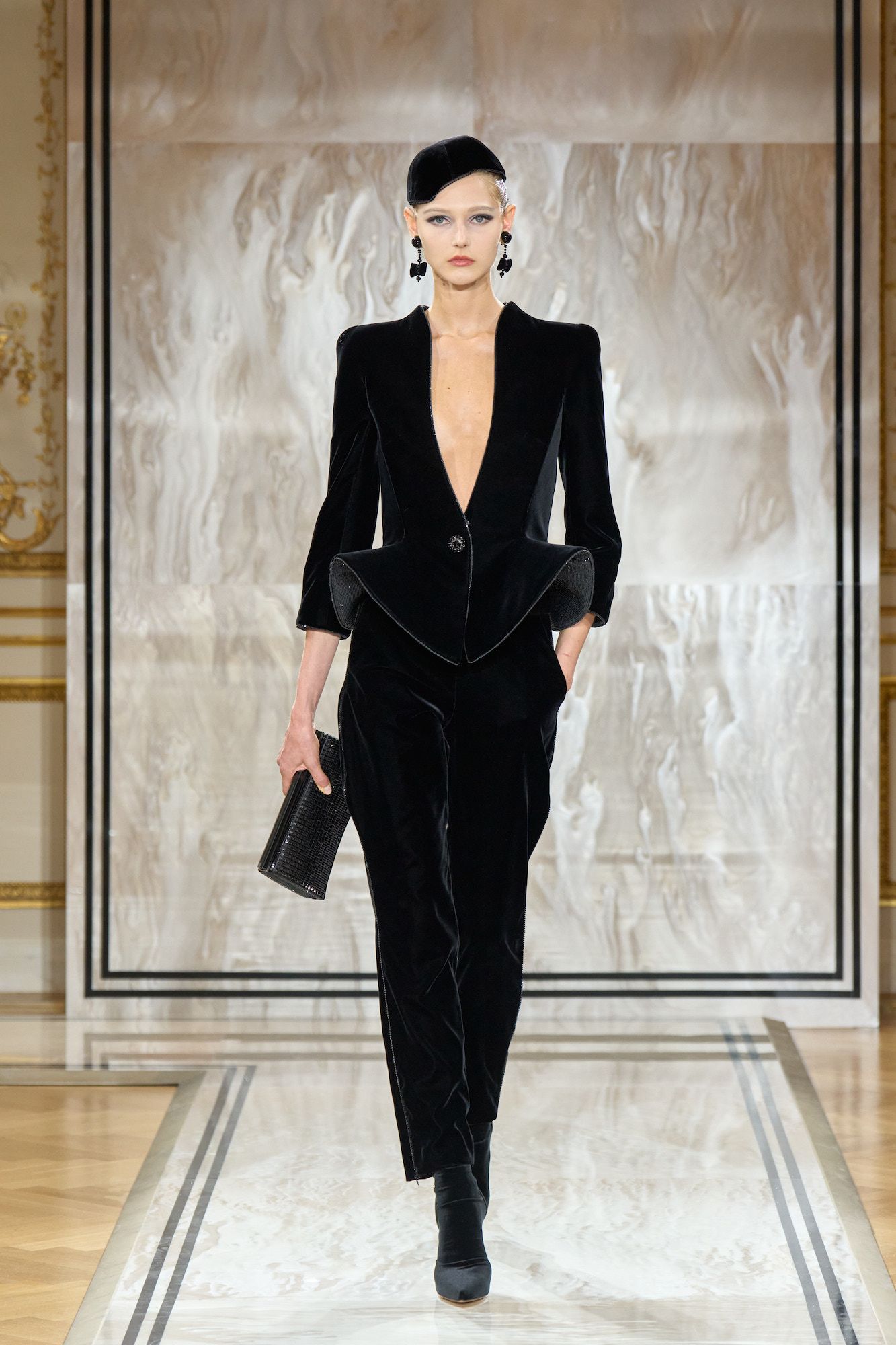 Giorgio Armani Privé Fall/Winter 2025 haute couture