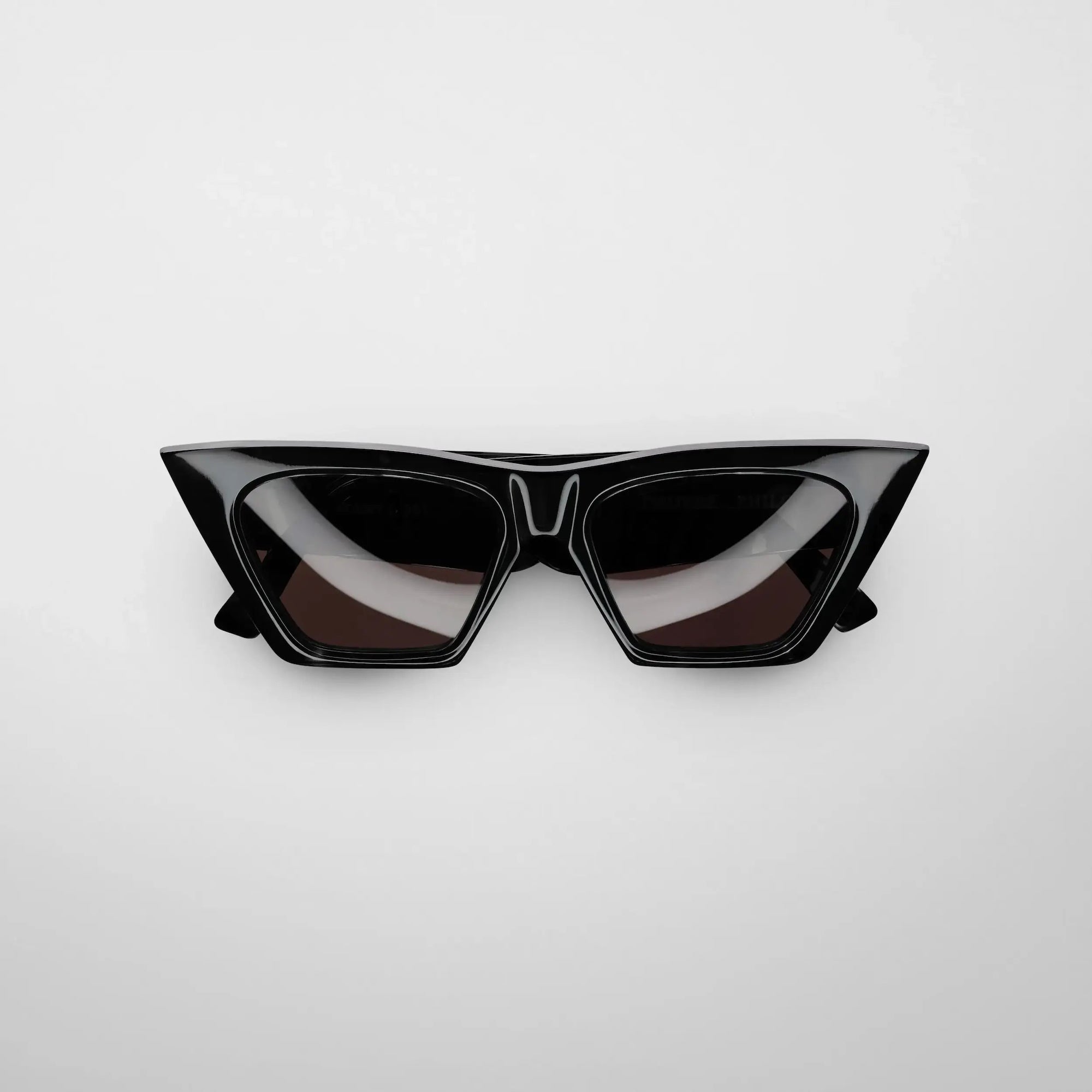Phoebe Philo Peak sunglasses