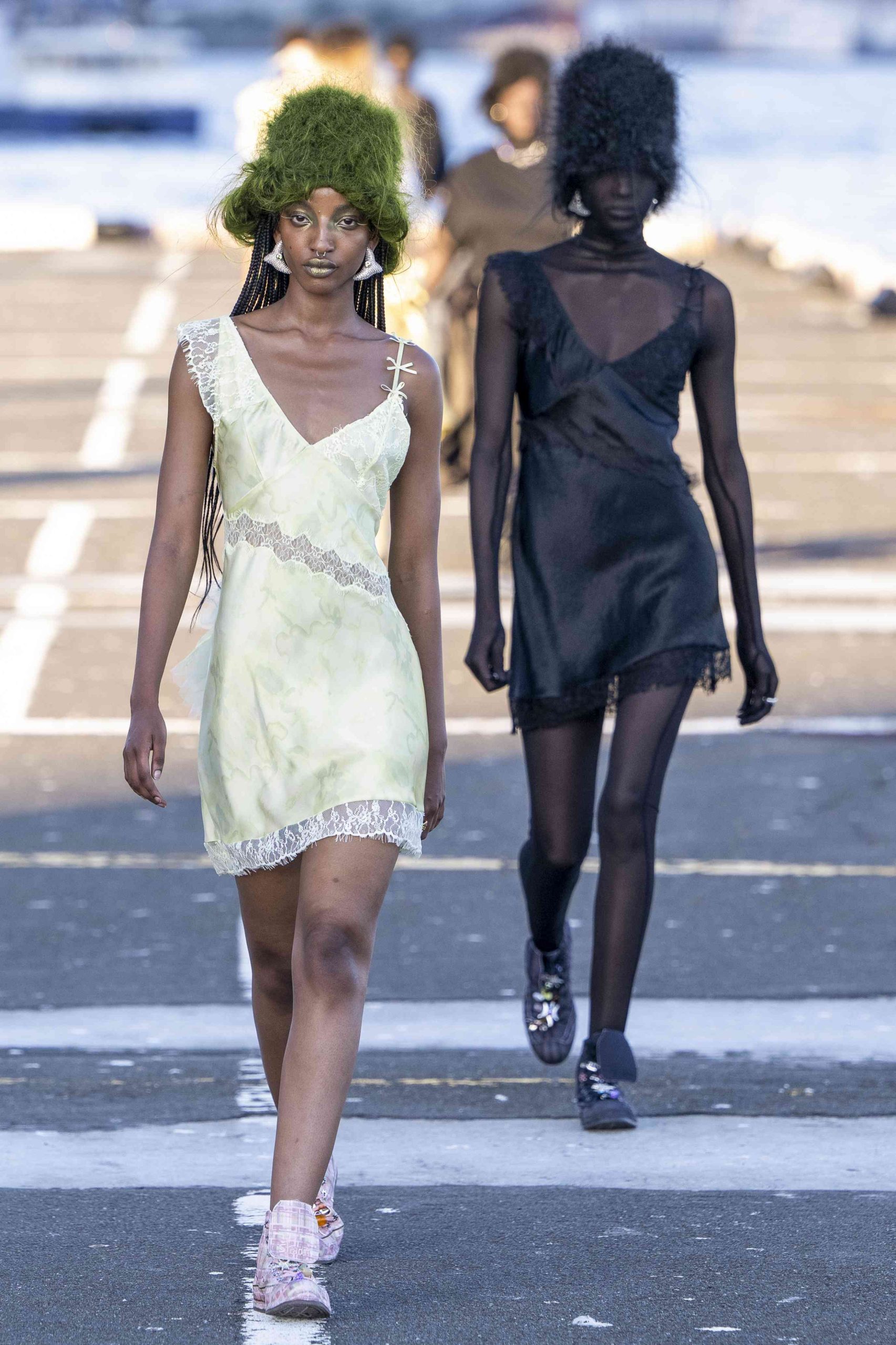 NYFW Spring/Summer 2026: From perilla fringe at Tory Burch to brontouring at Michael Kors, these were the beauty trends from the SS26 runways