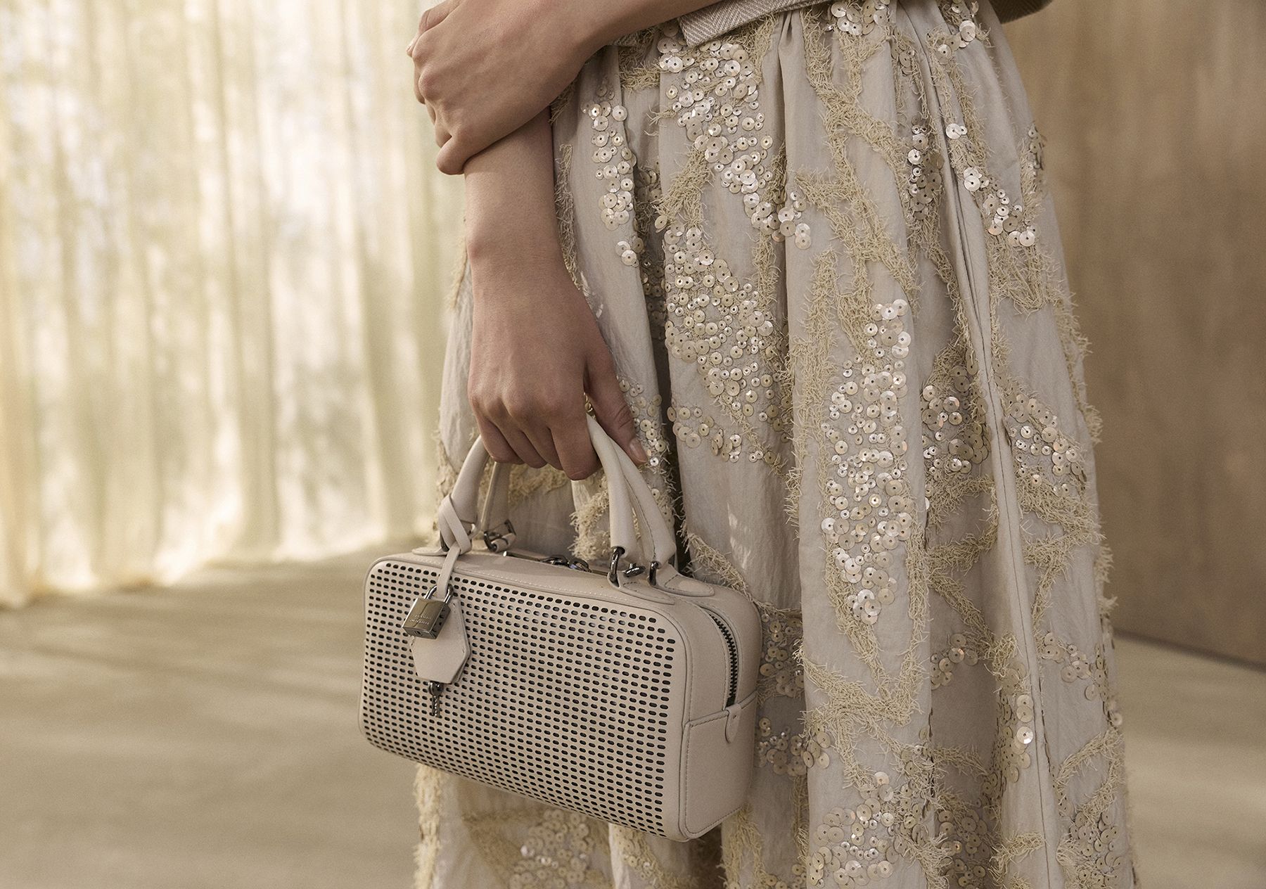 MFW: Hot off the Spring/Summer 2026 runways, discover the best looks from Loro Piana, Onitsuka Tiger, Brunello Cucinelli and more here.