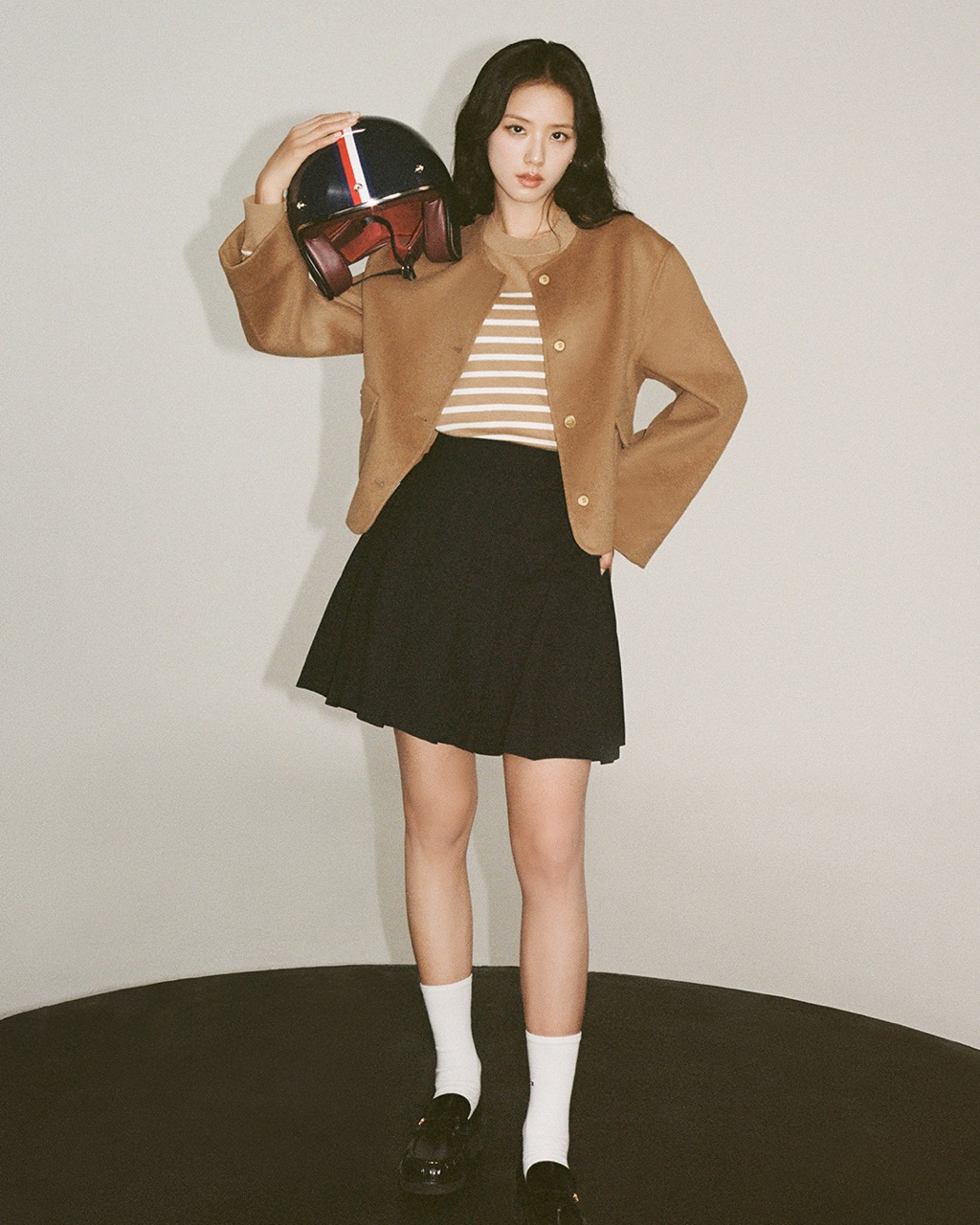 f1 formula 1 fashion tommy hilfiger jisoo