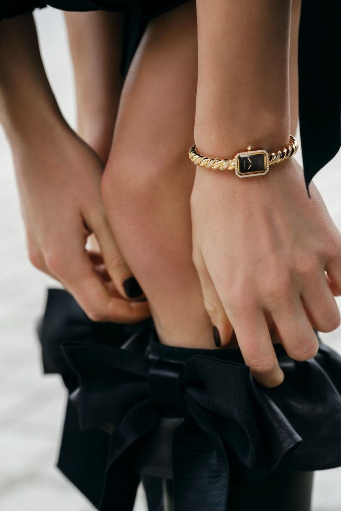 chanel premiere galon watch première