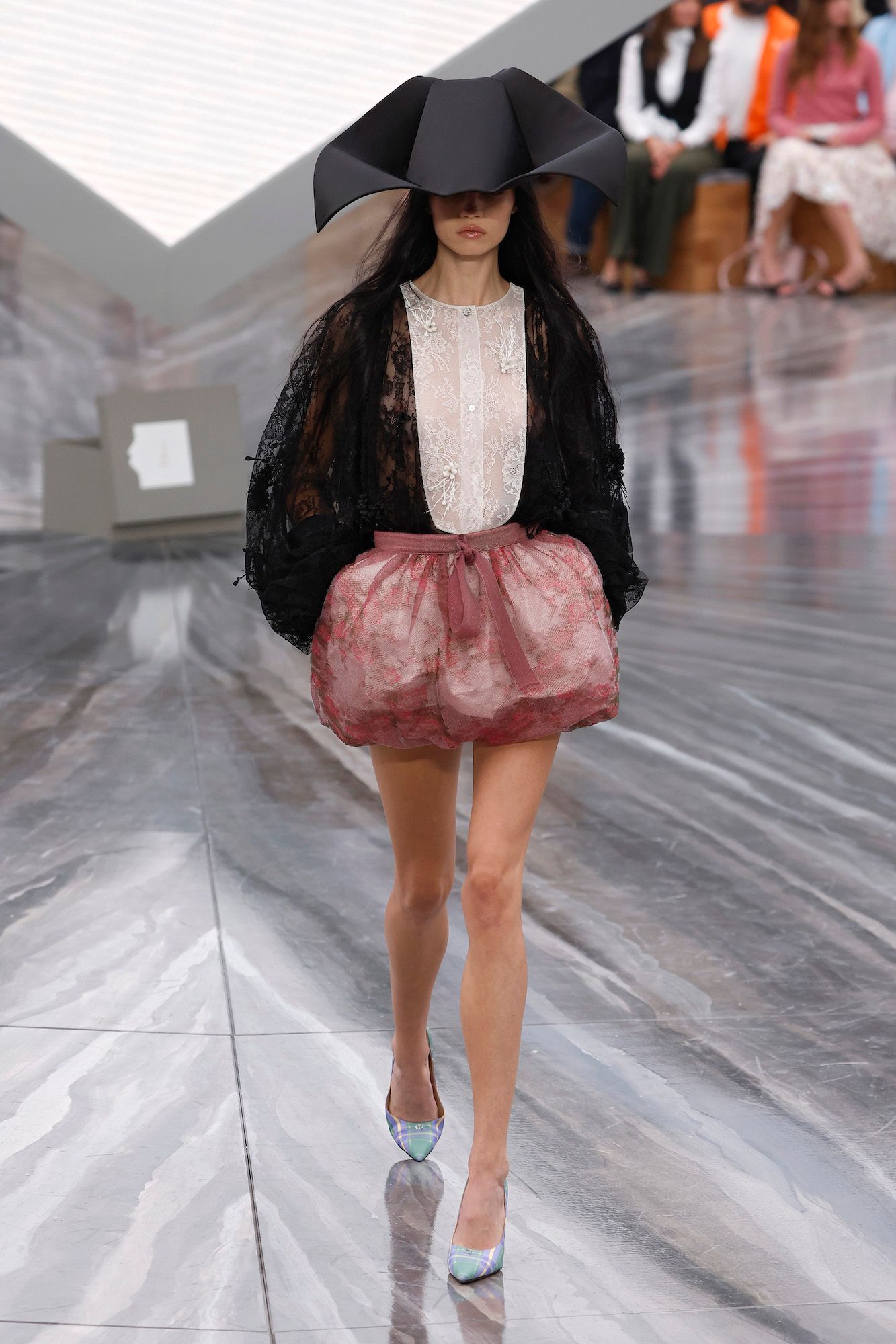 PARIS, FRANCE - OCTOBER 1: (EDITORIAL USE ONLY - For Non-Editorial use please seek approval from Fashion House) A model walks the runway during the Christian Dior Womenswear Spring/Summer 2026 show as part of Paris Fashion Week on October 1, 2025 in Paris, France. (Photo by Estrop/Getty Images)