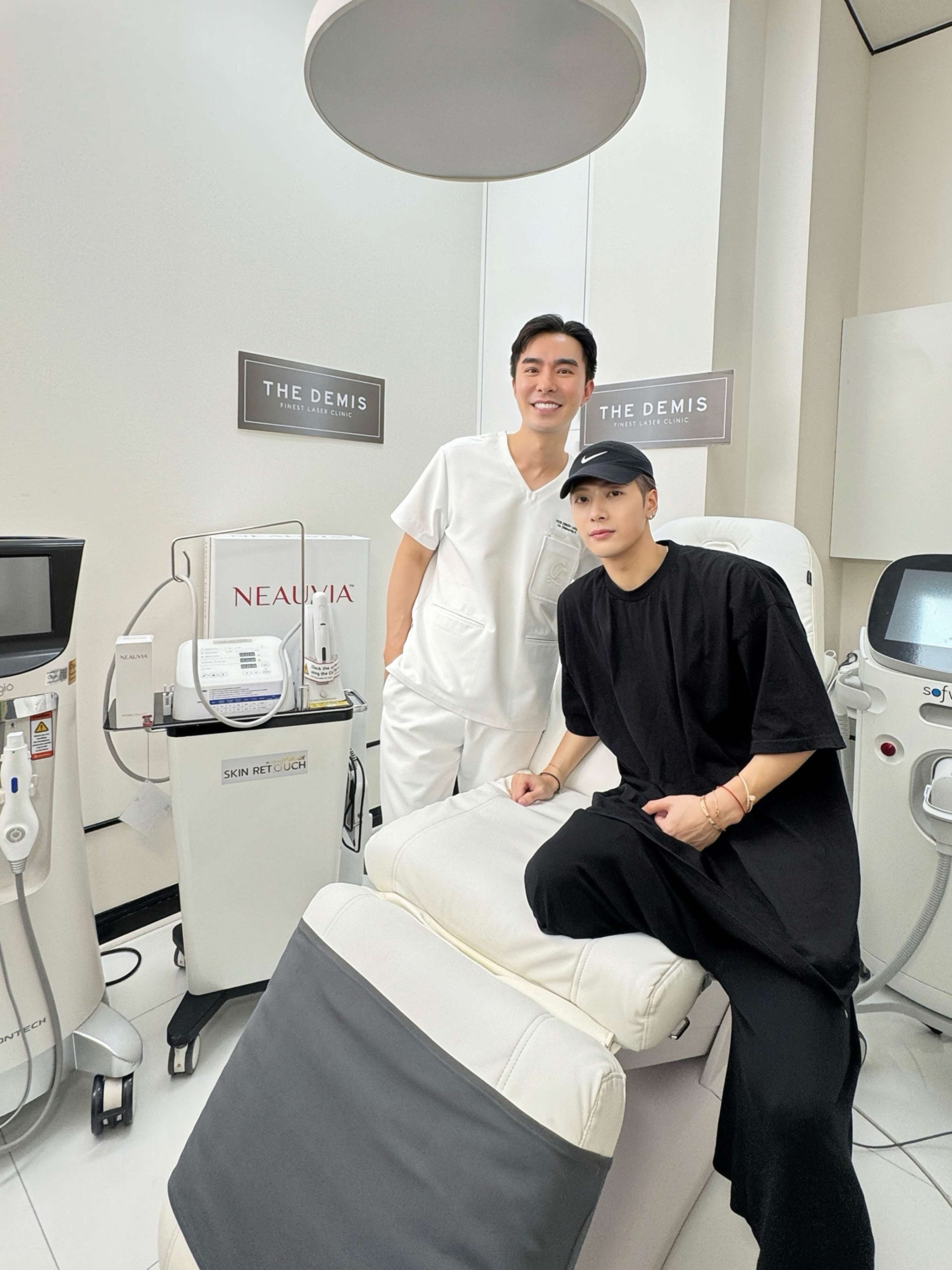Meet the Thai aesthetic doctor who has worked with Kim Kardashian, Faye Peraya and Jackson Wang: Dr Dissapong Panithaporn, aka Dr Joe.